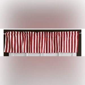 Cotton stripe window valance.